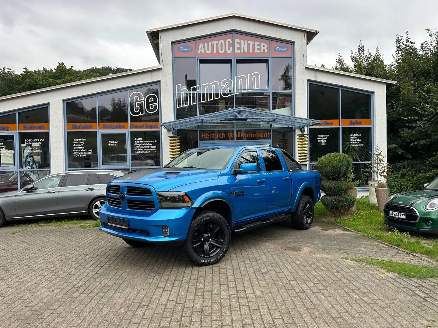 Dodge RAM 1500 5,7 HEMI 4+4 Höher Breiter Blue - 1