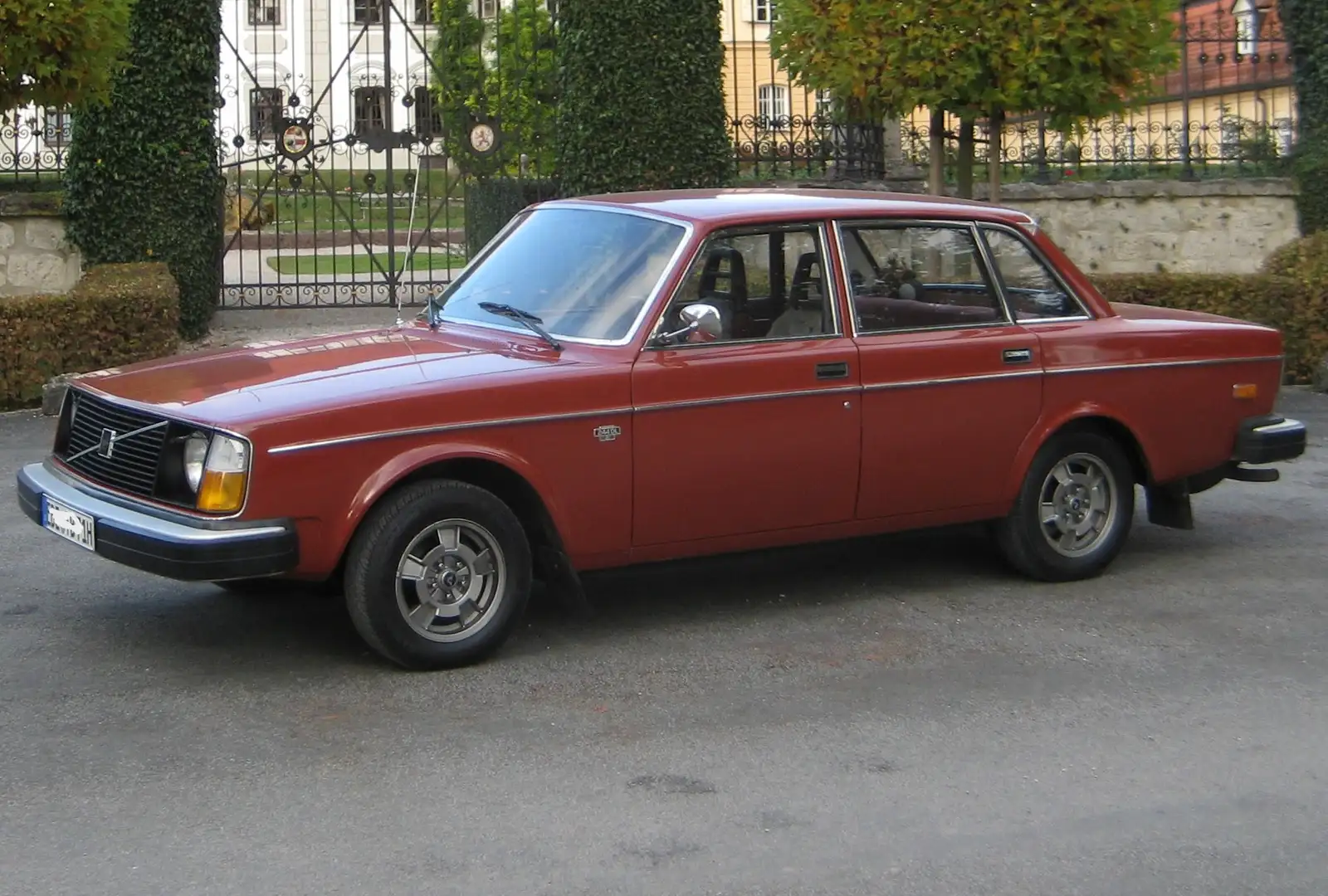 Volvo 244 - 1