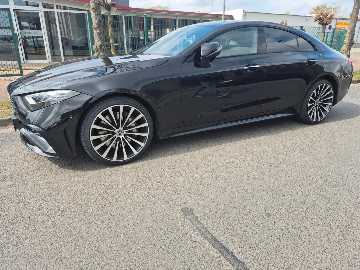 Mercedes-Benz CLS 400 d 4Matic AMG-Line Leder Navi Widescreen Чорний - 1