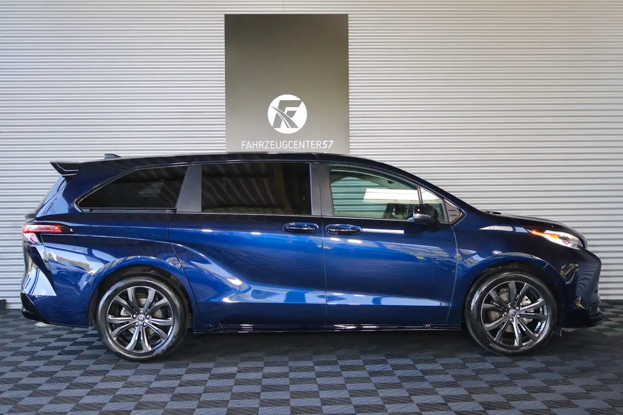 Toyota Sienna 2.5L HYBRID/KAMERA/ACC/CARPLAY/7-SITZER, миниатюра 5