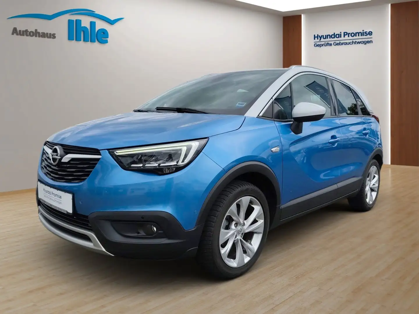 Opel Crossland X 1.2 DI Turbo 96kW Ultimate S/S Modrá - 1