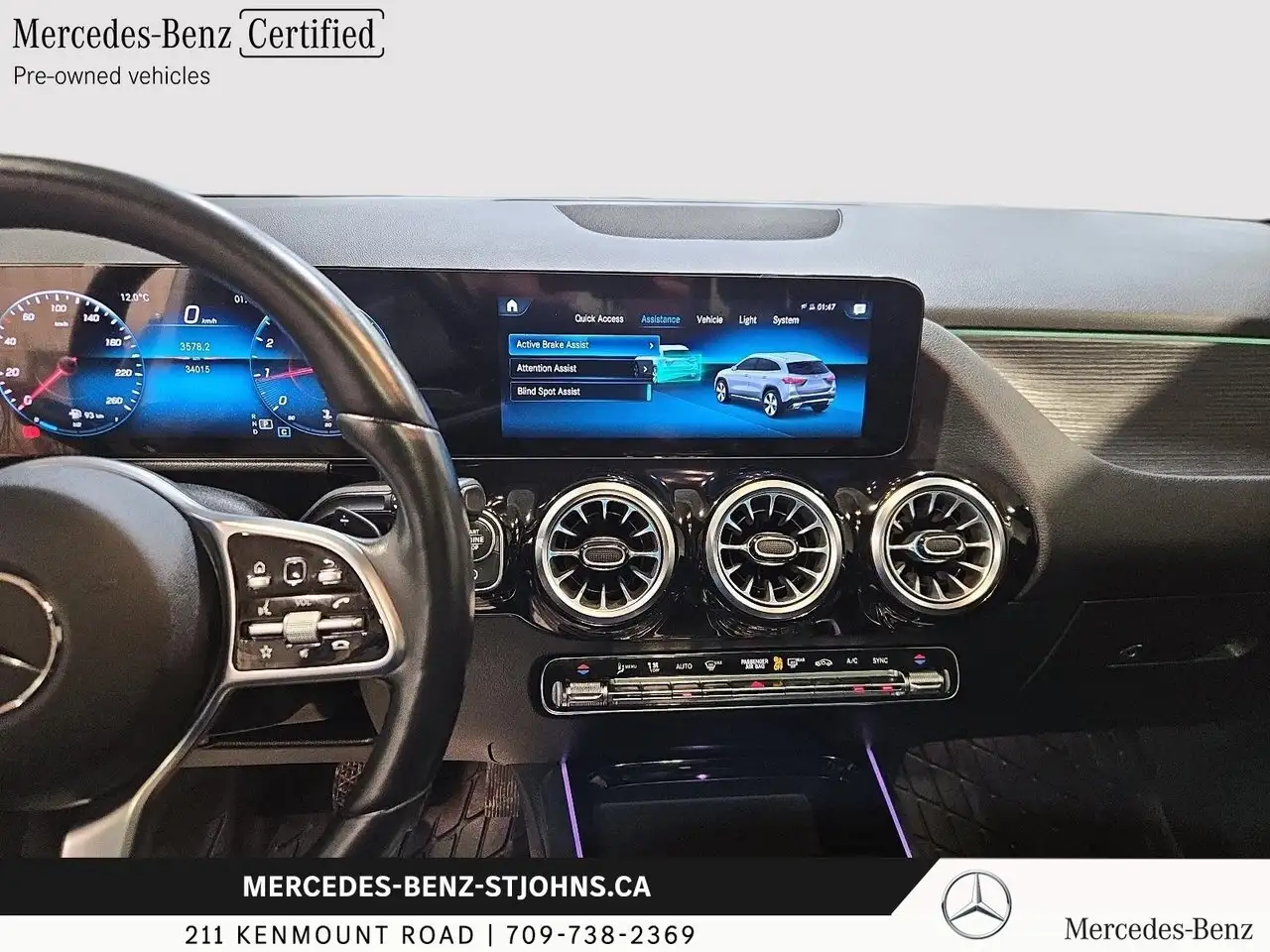Mercedes-Benz GLA снимка Mercedes-Benz GLA