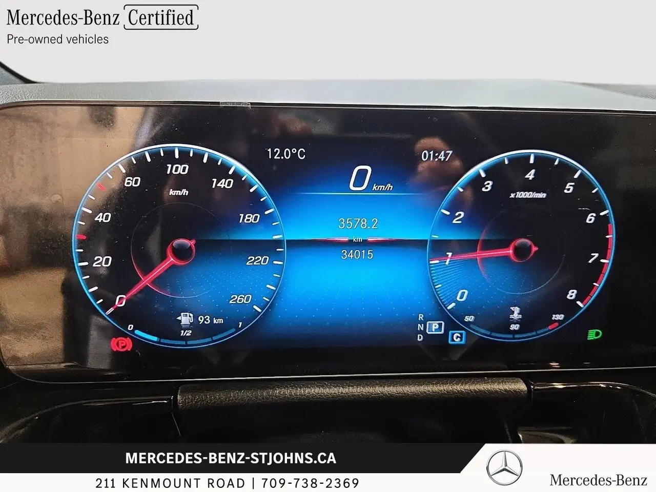 Mercedes-Benz GLA снимка Mercedes-Benz GLA