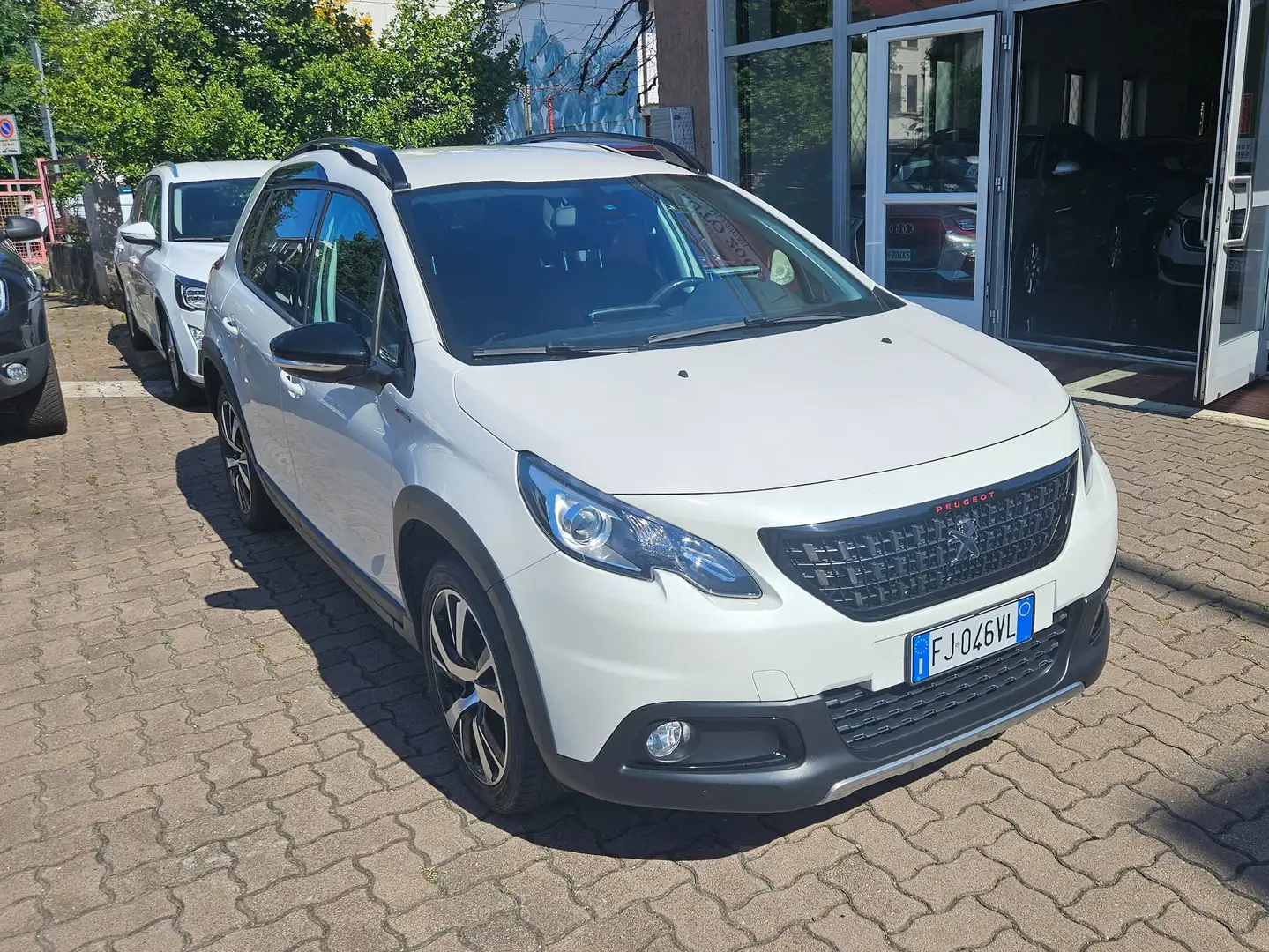 Peugeot 2008 1.2 puretech t Gt Line 130 CV CAMERA-ANDROID AUTO Bianco - 1