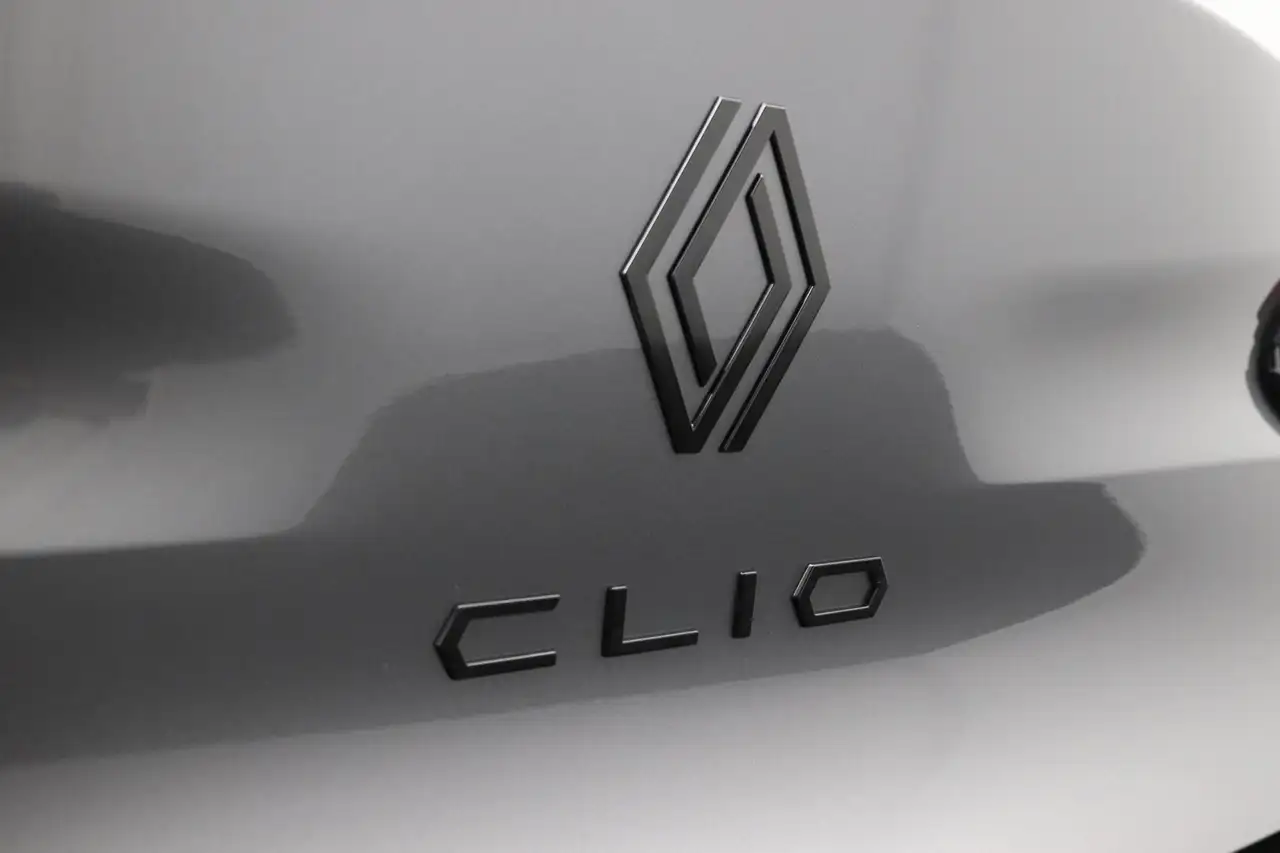 Renault Clio 2026 — фото 39