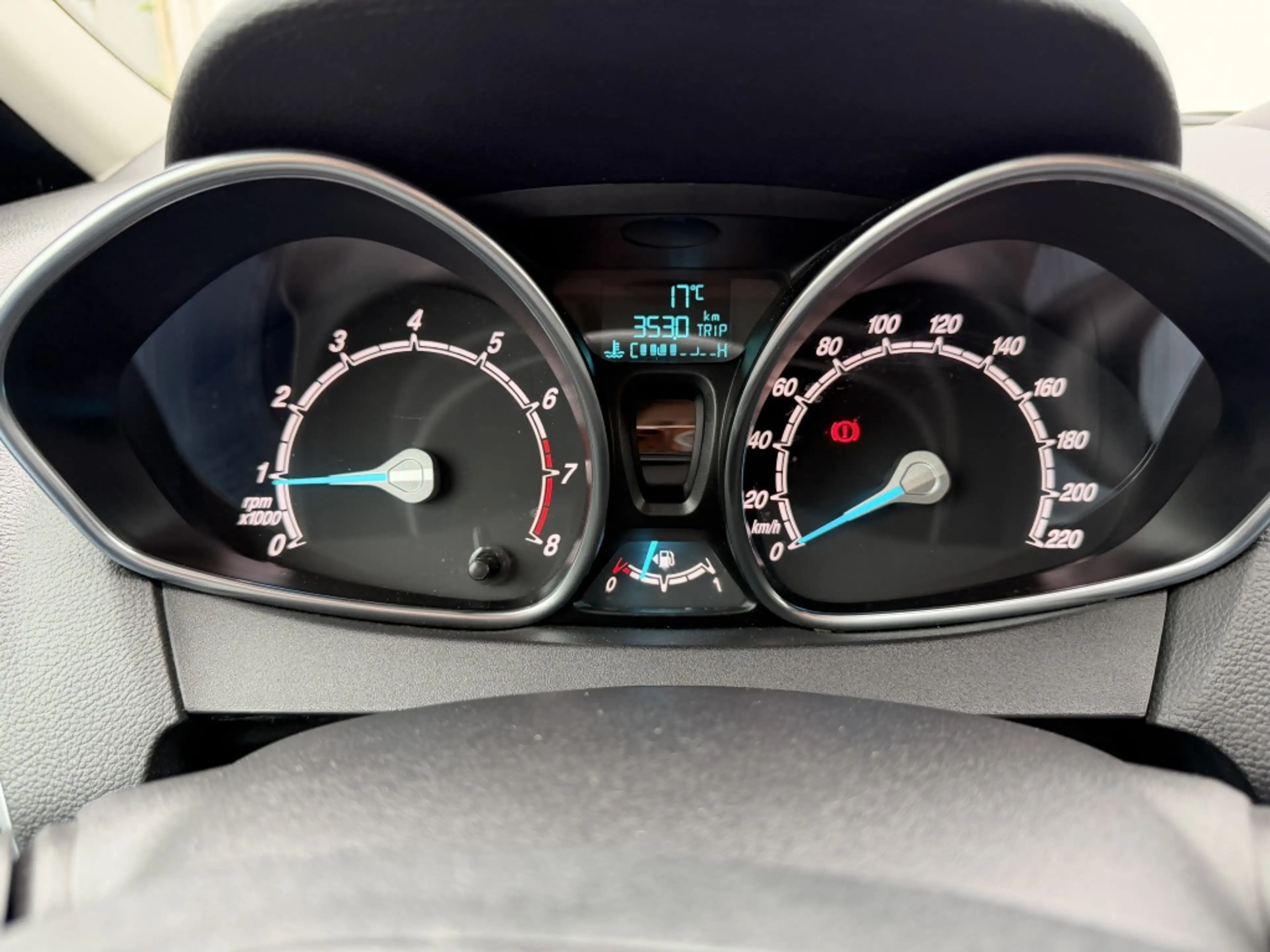 Ford B-Max 1.0 EcoB. Titanium — photo 15