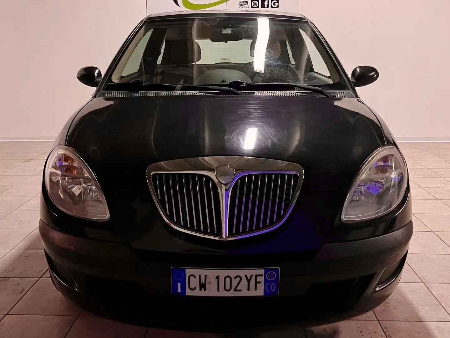 Lancia Ypsilon 1.2 8v - 1