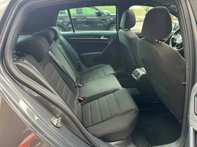 Volkswagen Golf view 15