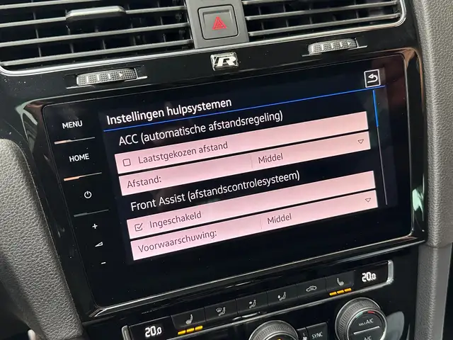 Volkswagen Golf view 24