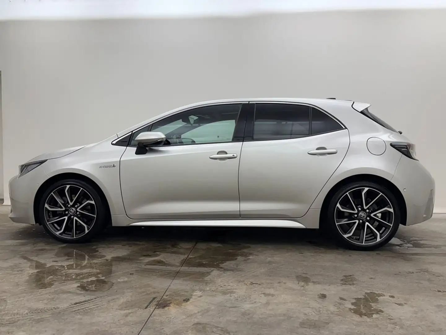 Toyota Corolla 2.0 Hybrid e-CVT GR sport GPS Camera Dig.Airco Pan Argent - 2