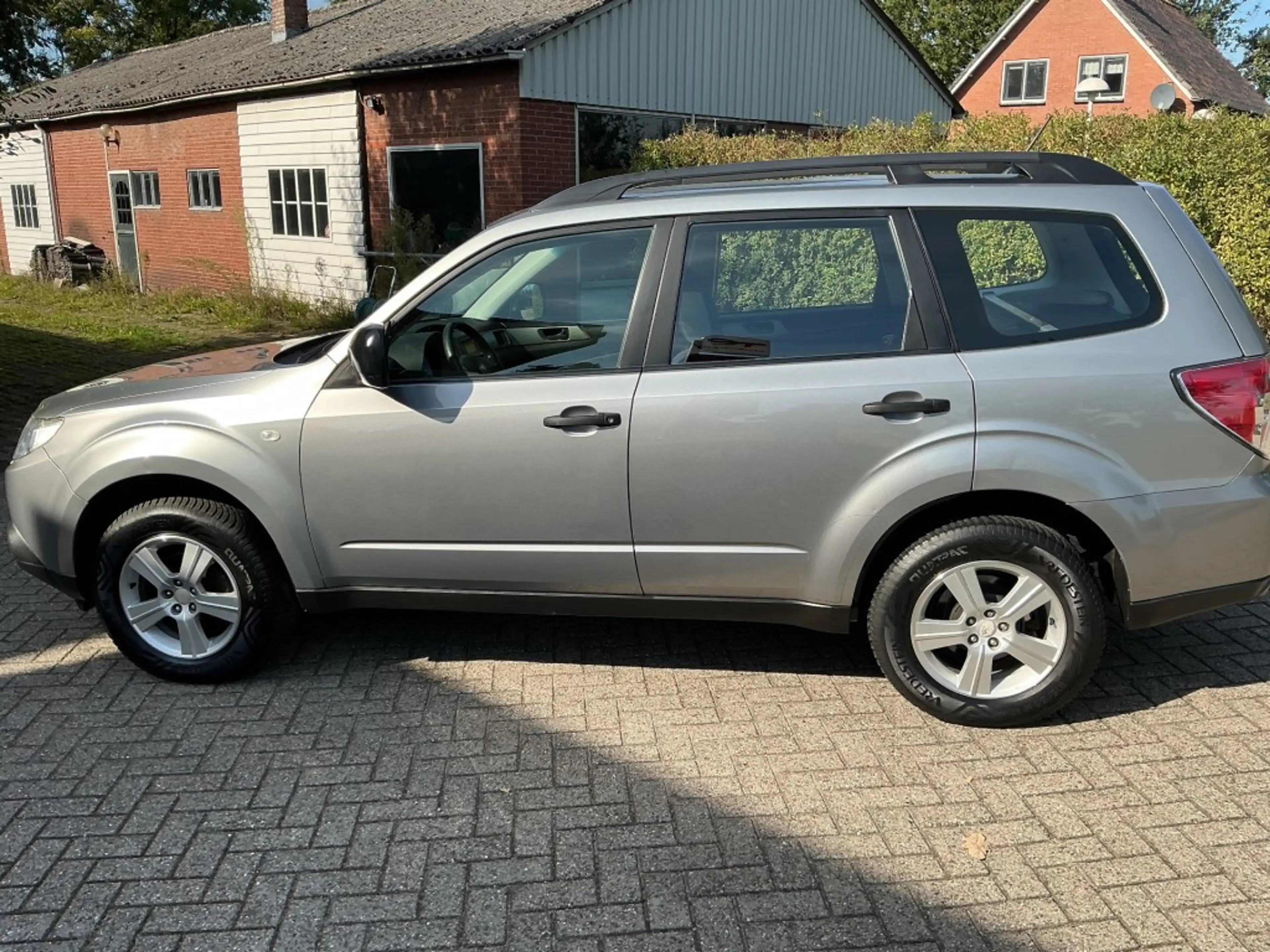 Subaru Forester 2.0 COMFORT 4WD — photo 10