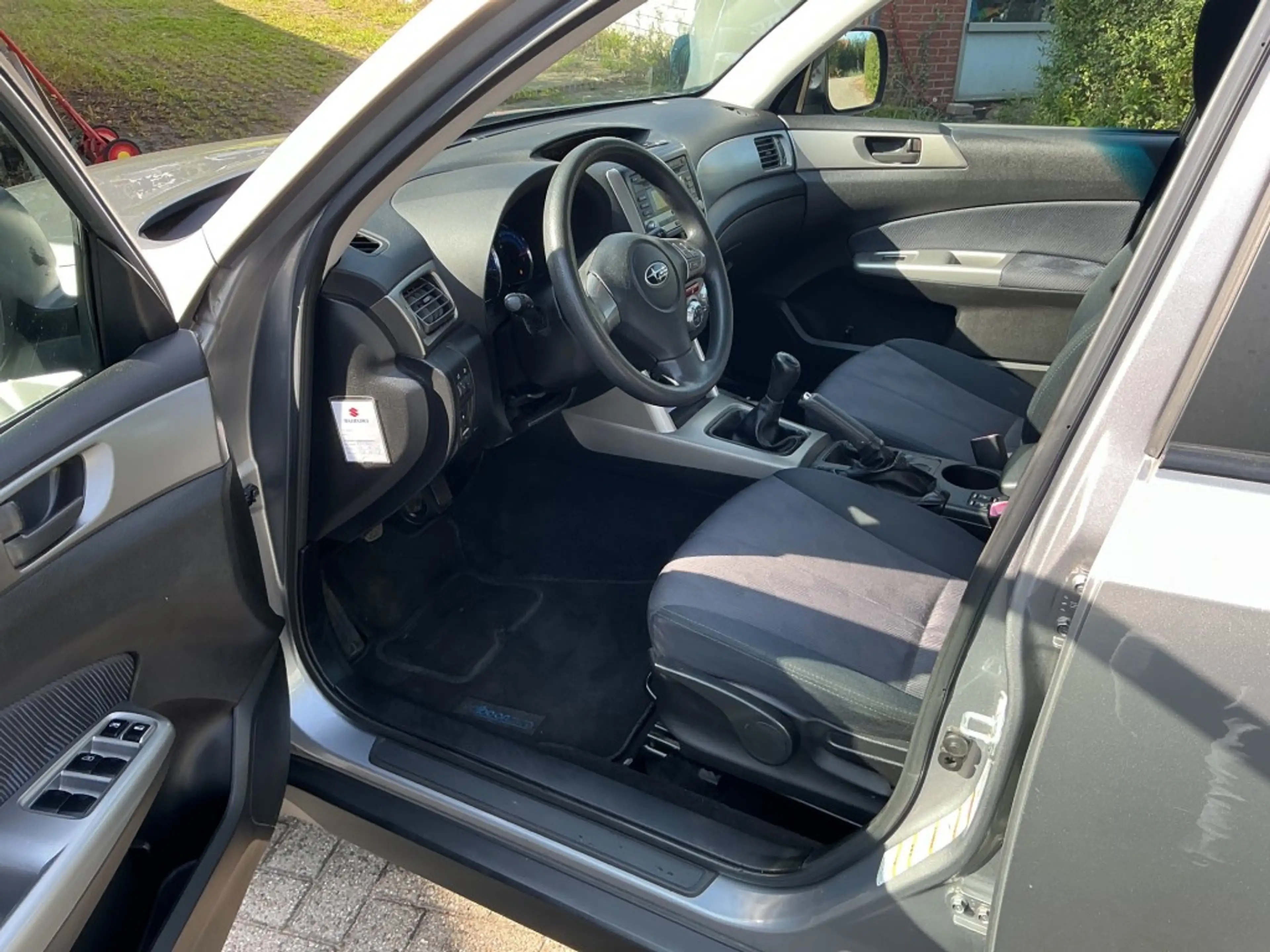 Subaru Forester 2.0 COMFORT 4WD — photo 12