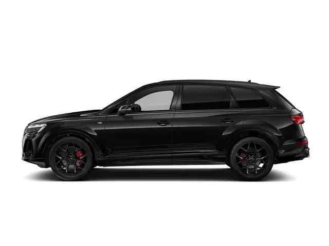 Audi Q7 view 5