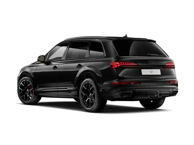 Audi Q7 view 4