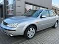 Ford Mondeo 2.0 Ghia Silber - thumbnail 1