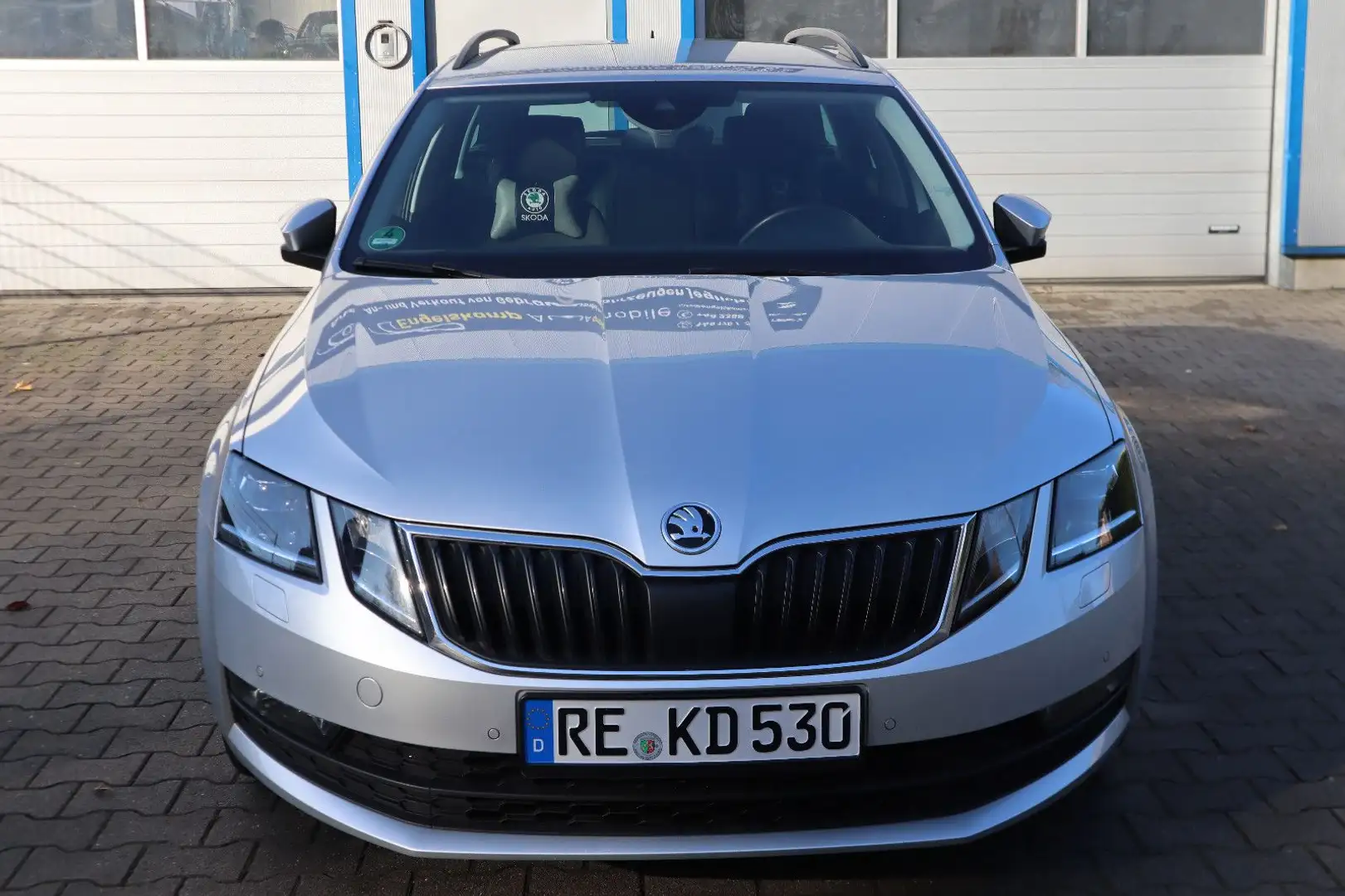 Skoda Octavia 2.0 TDI Combi Soleil/VIRTUAL/NAVI/CAM Silber - 2