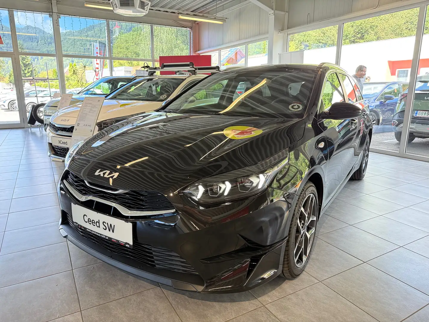 Kia Ceed SW / cee'd SW ceed SW 1,5 TGDI 48V Silber + Paket-Style 7DCT Noir - 1