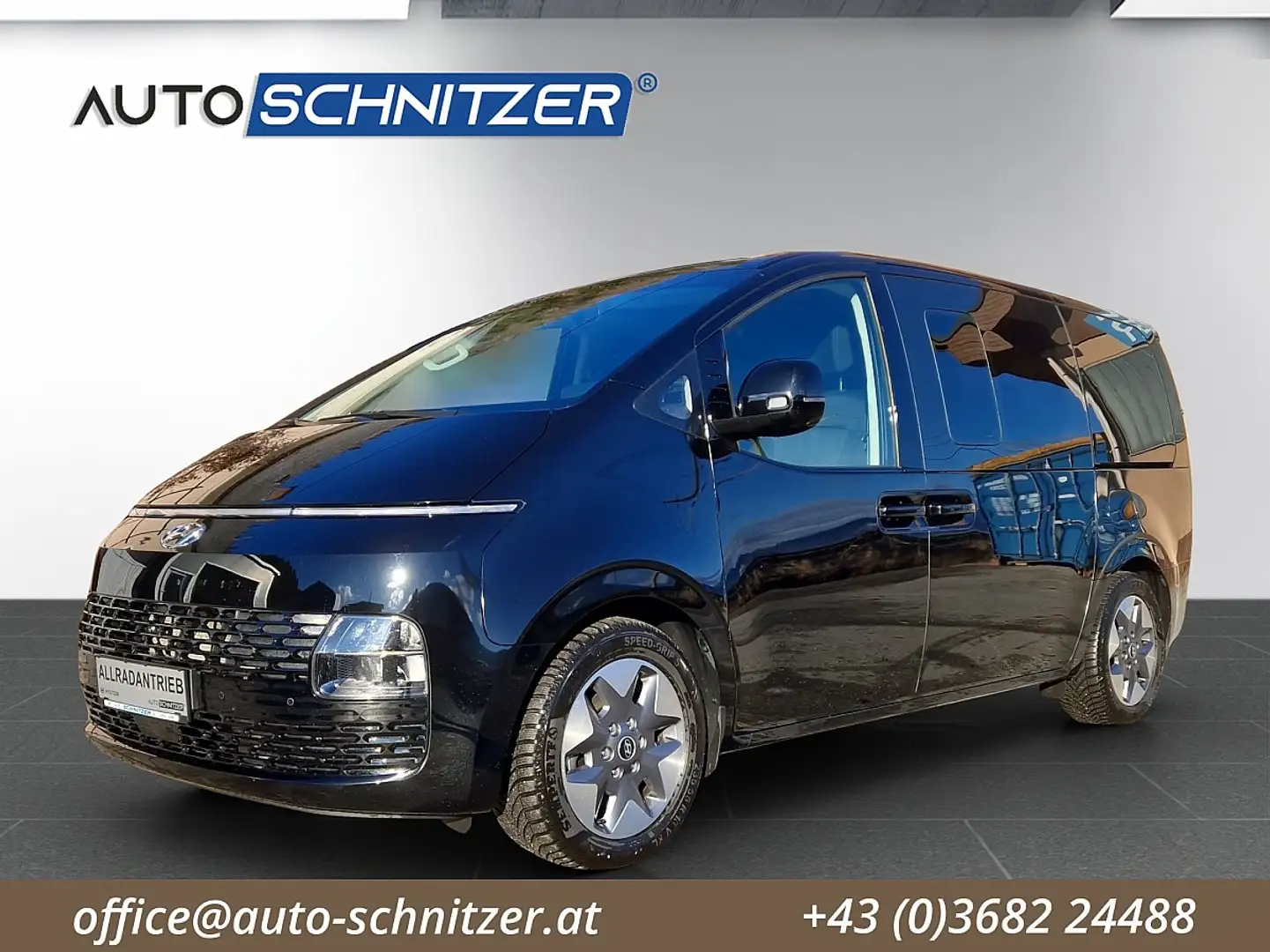 Hyundai STARIA Staria Bus 2,2 CRDi Trend Line 4WD 9 Sitze DCT ... Schwarz - 1