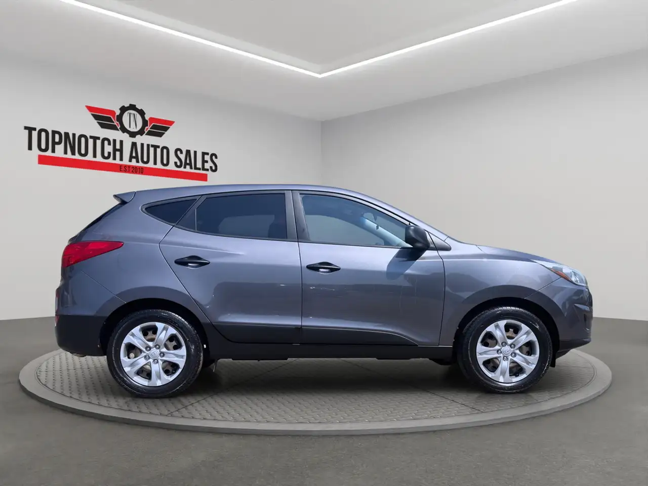 Hyundai TUCSON photo Hyundai TUCSON