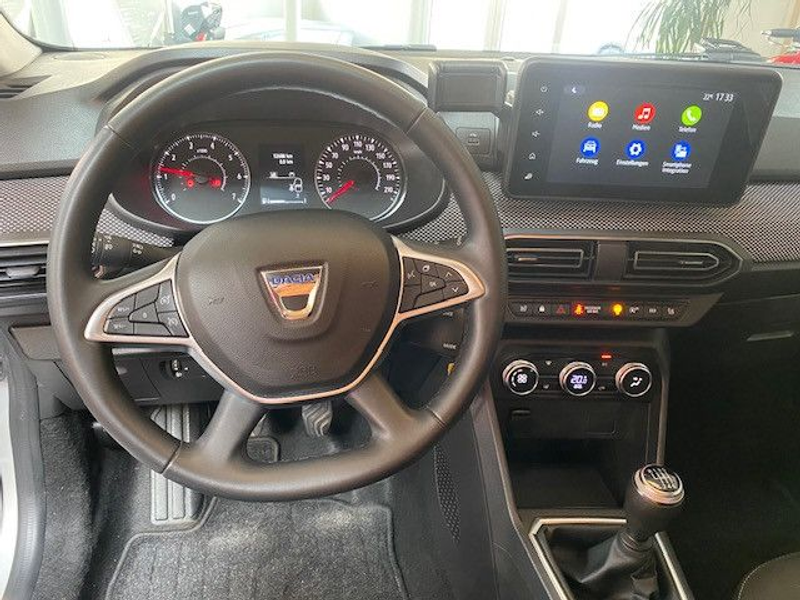 Dacia Jogger TCe 110 — photo 15
