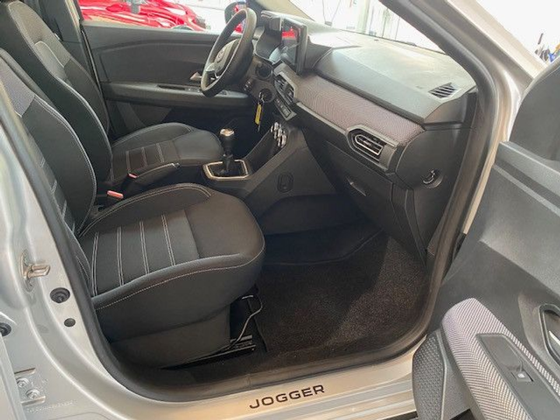 Dacia Jogger TCe 110 — photo 10