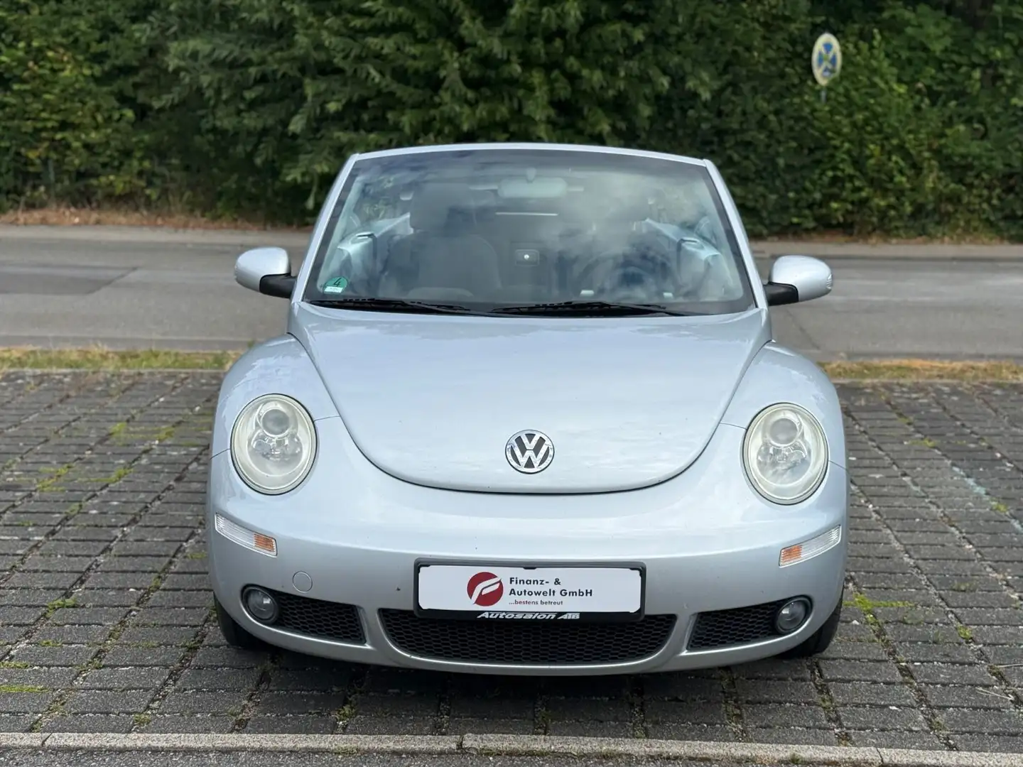 Volkswagen New Beetle Cabriolet 1.6/Klima/TÜV 12.2026 Zilver - 2