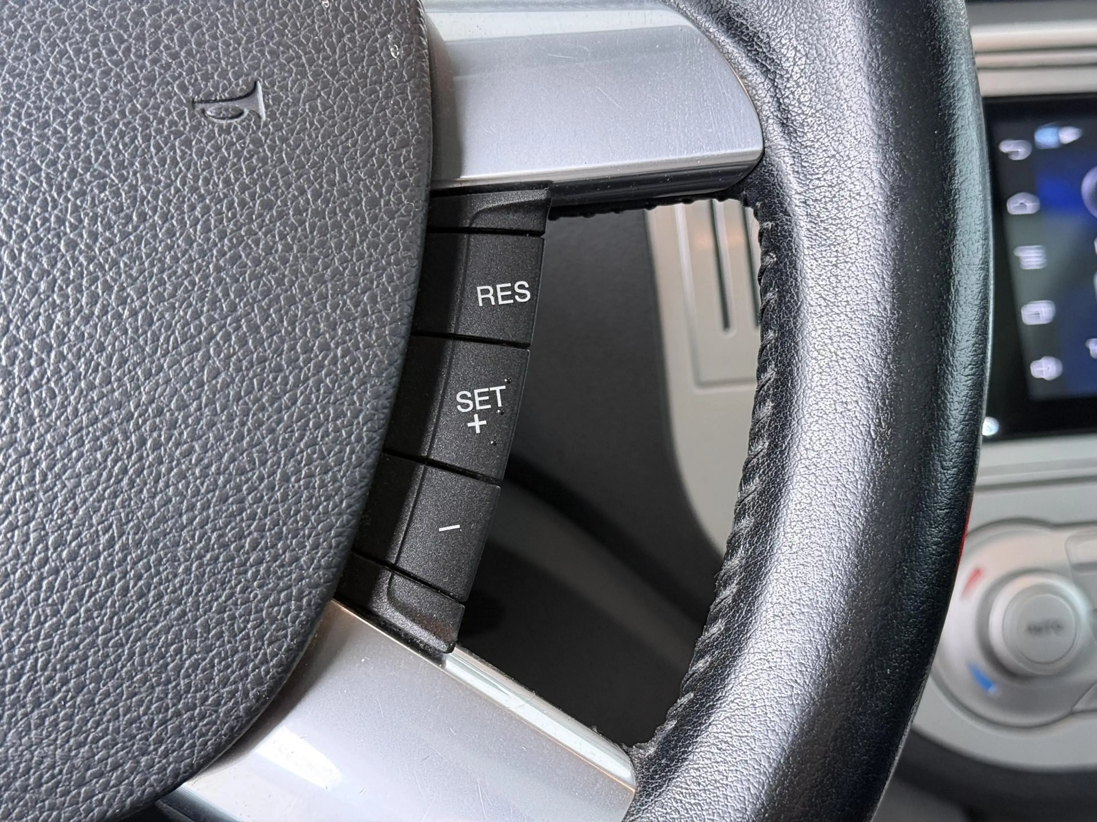 Ford Kuga 2.5 20V Titanium - 2.100kg Trekgewicht! - Climate — photo 16