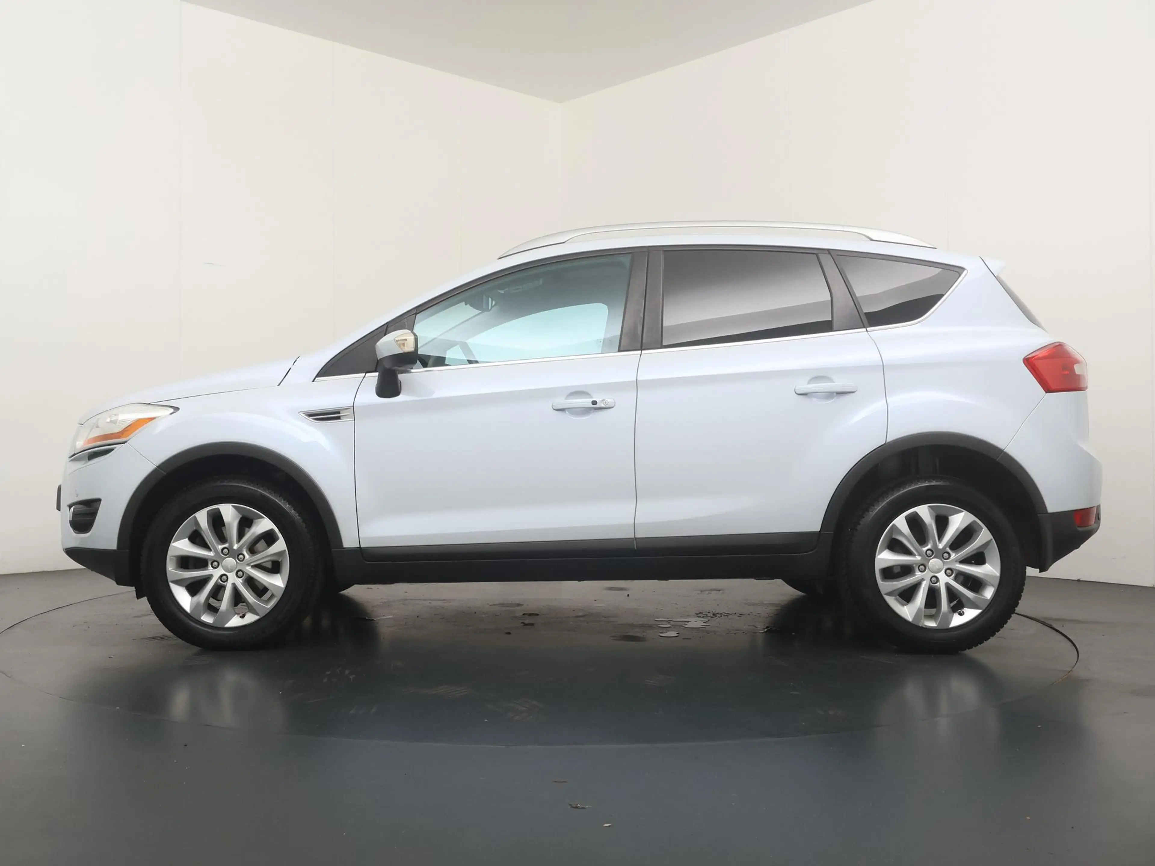 Ford Kuga 2.5 20V Titanium - 2.100kg Trekgewicht! - Climate — photo 2