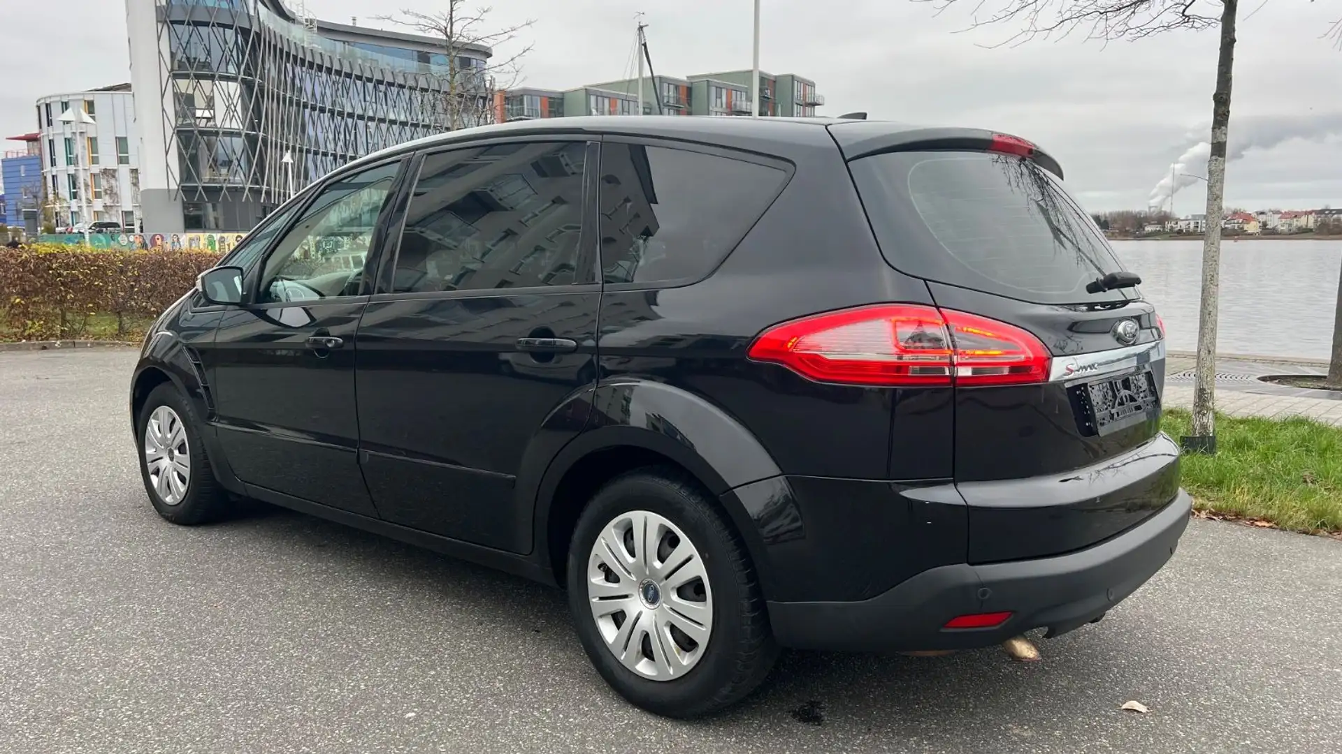 Ford S-Max S-MAX Trend TUV Neu Navi 1 Hand Siyah - 2