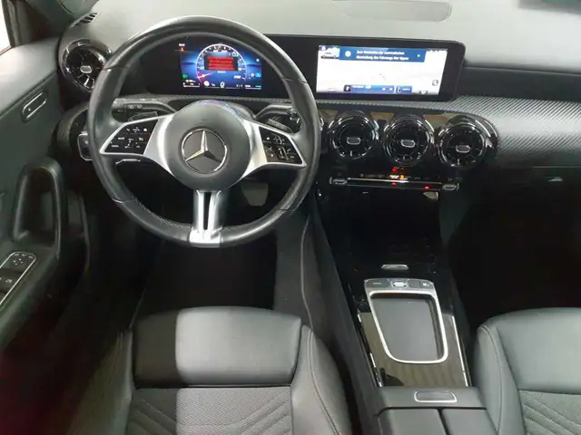 Mercedes-Benz A-Class view 9