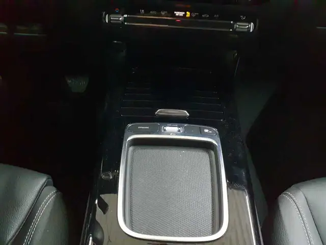 Mercedes-Benz A-Class view 10