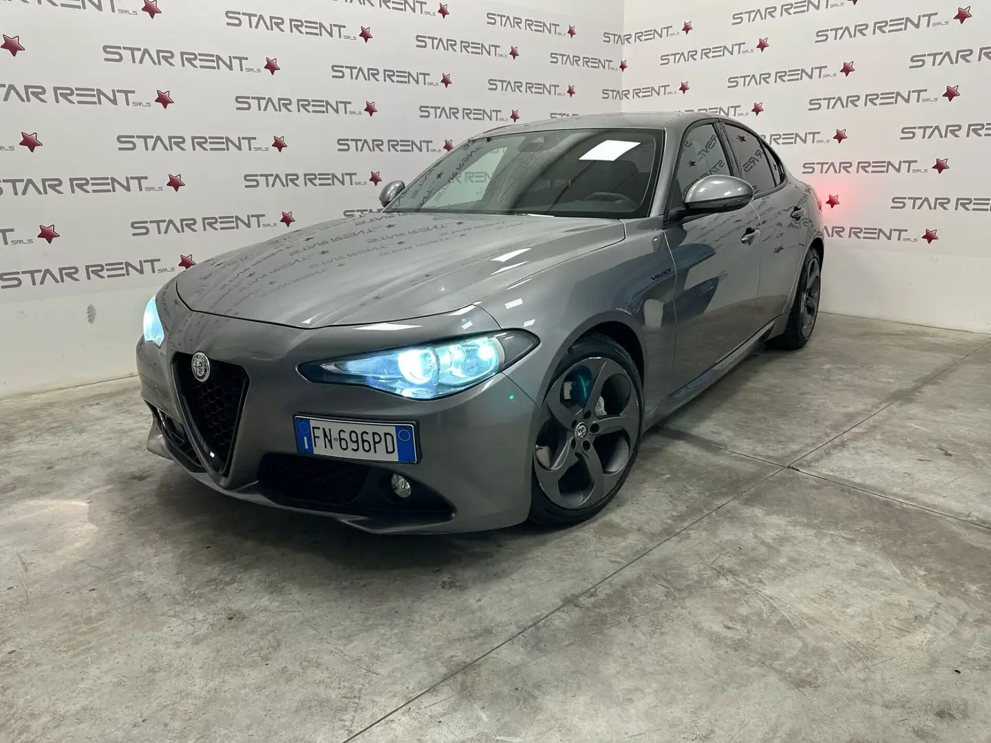 Alfa Romeo Giulia 2.2 Turbodiesel 150 CV AT8 Super Grigio - 1
