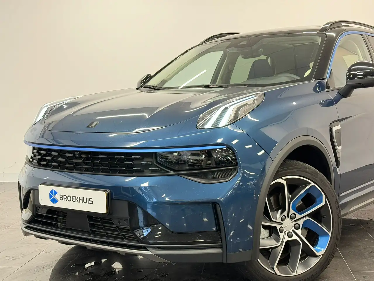 Lynk & Co 01 2023