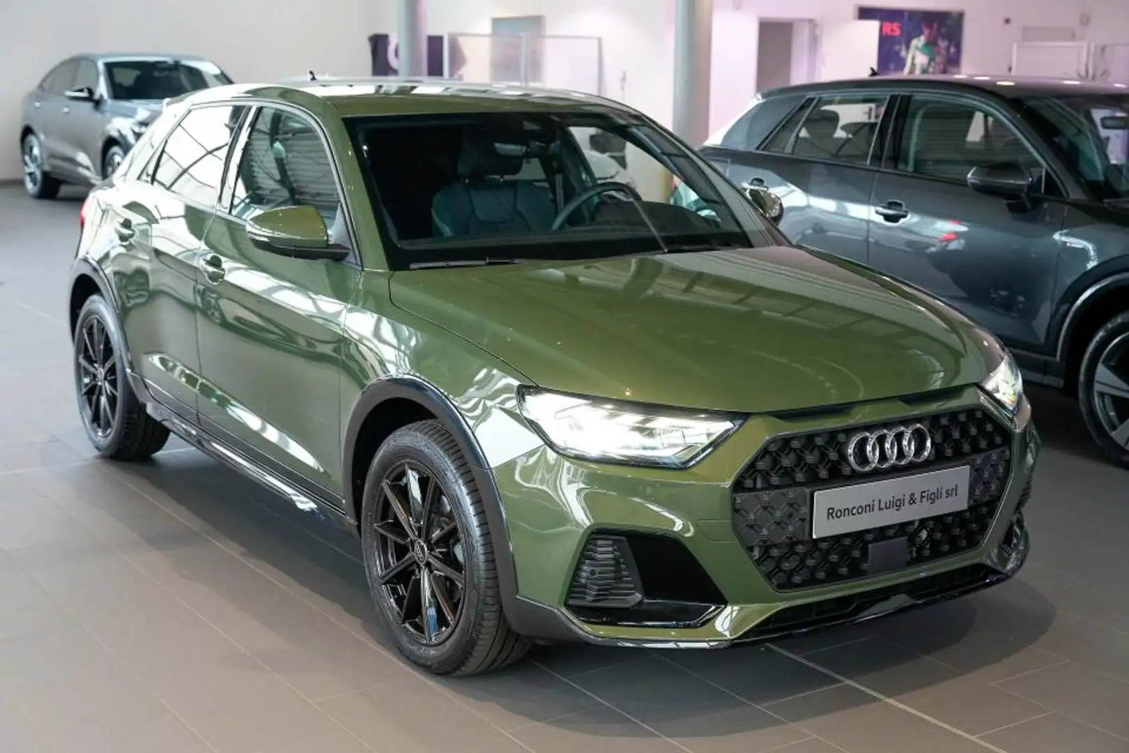 Audi A6 allroad A1 allstreet 30 1.0 tfsi Business 116cv s tronic Vert - 2