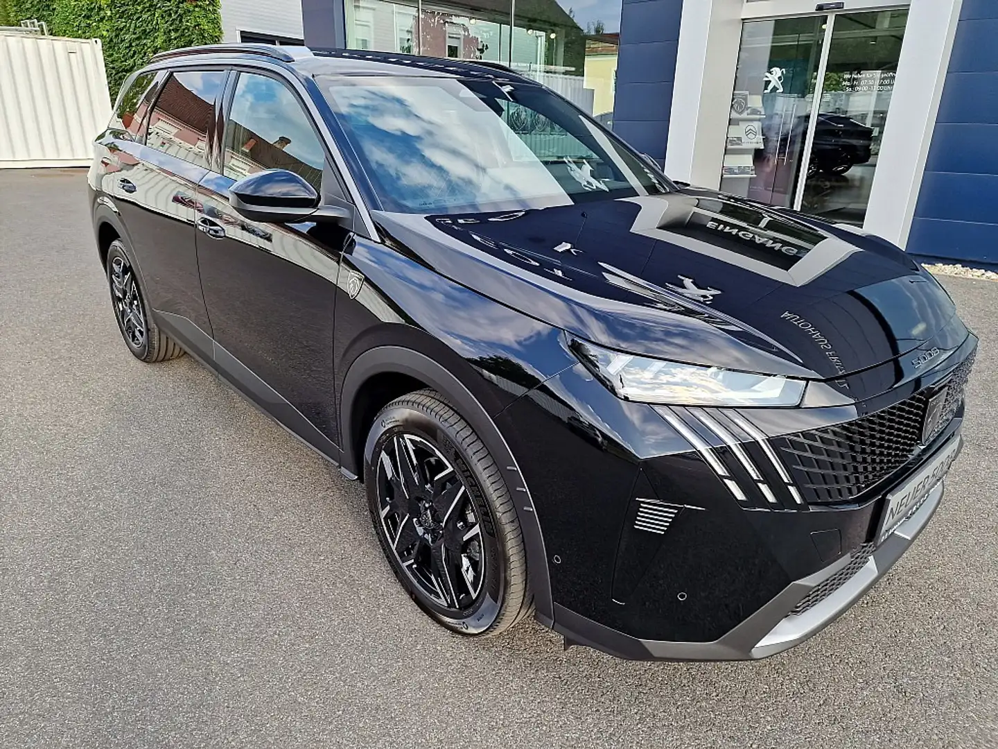 Peugeot 5008 mHEV 145 e-DCS6 GT Aut. "April 26' verfügbar" Schwarz - 1