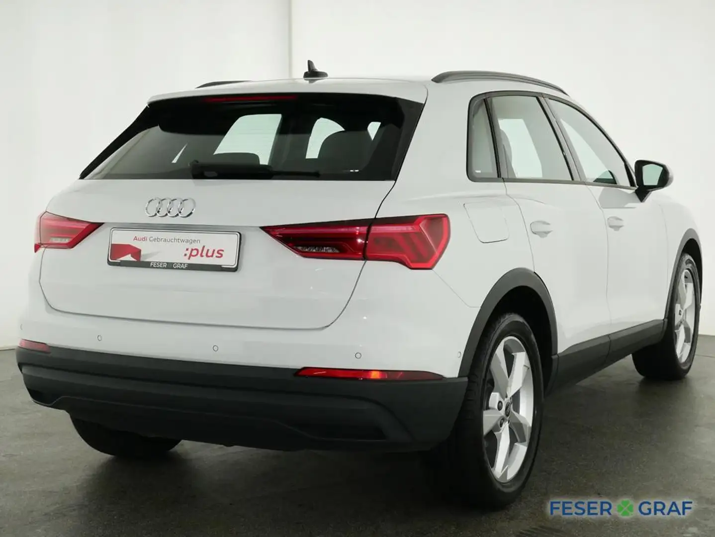 Audi Q3 35 TDI S line S tronic LED / AHK / Soundsystem / N Weiß - 2