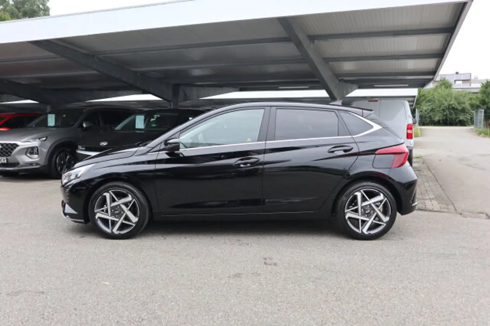 Hyundai i20 i20 1.0 T-GDI Prime Navi/Autom/BC Navi/Autom./BC Schwarz - 2