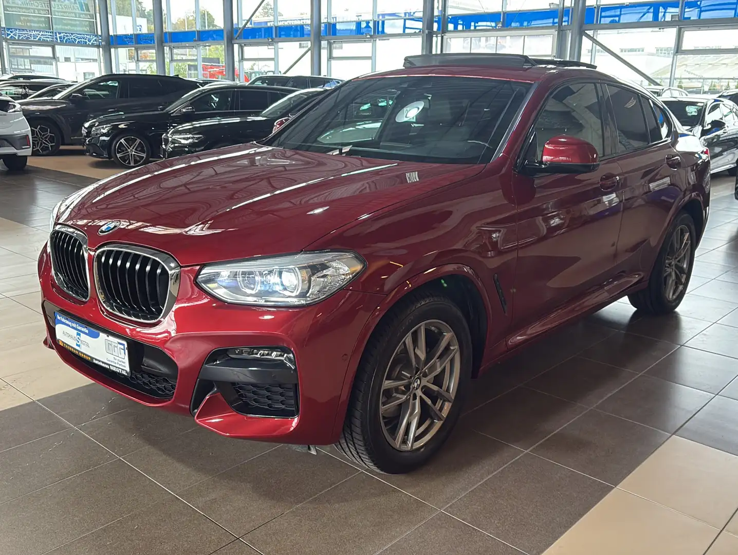 BMW X4 xDrive 20 i M Sport Pano. LED Aerodynamik PDC Rot - 1