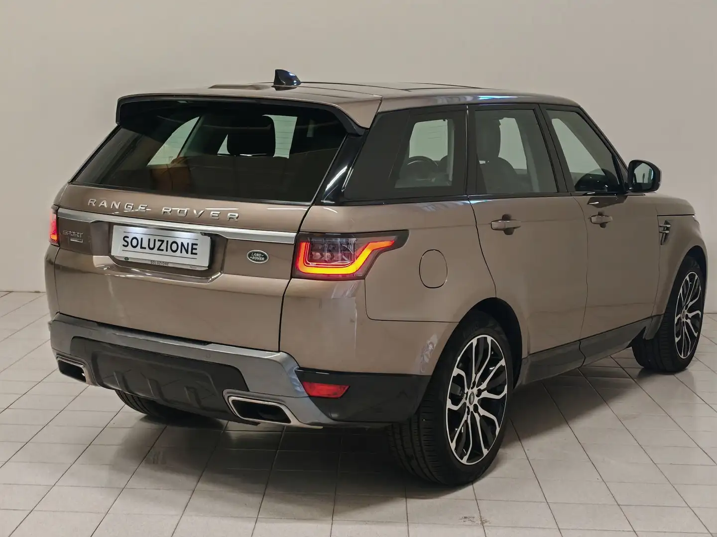 Land Rover Range Rover Sport 3.0 TDV6 HSE Brun - 2