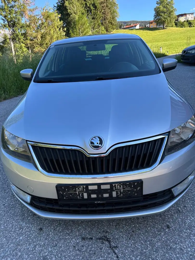 Skoda Rapid/Spaceback Rapid 1.6 TDI Active - 1