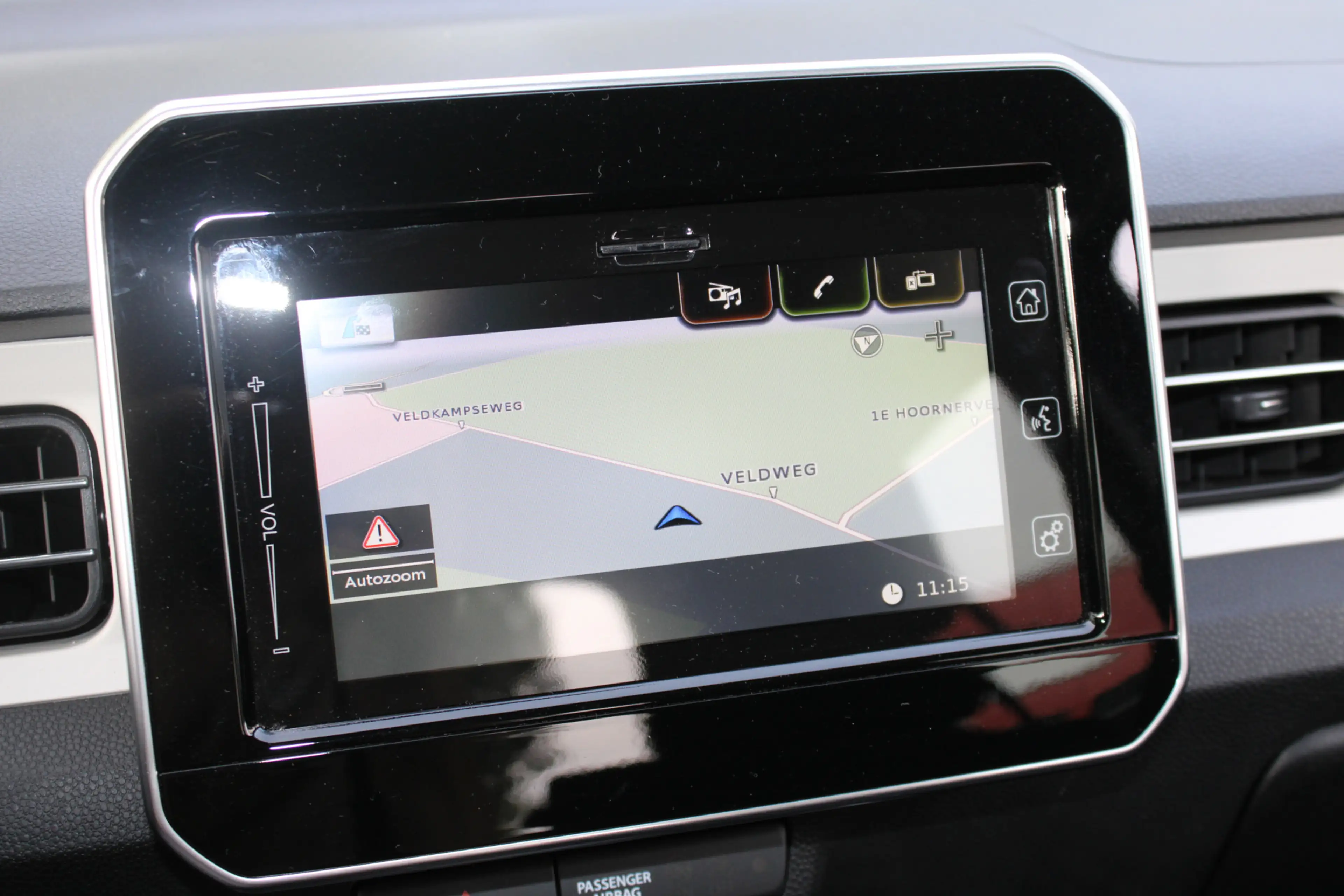 Suzuki Ignis 1.2 Smart Hybrid Style — photo 11