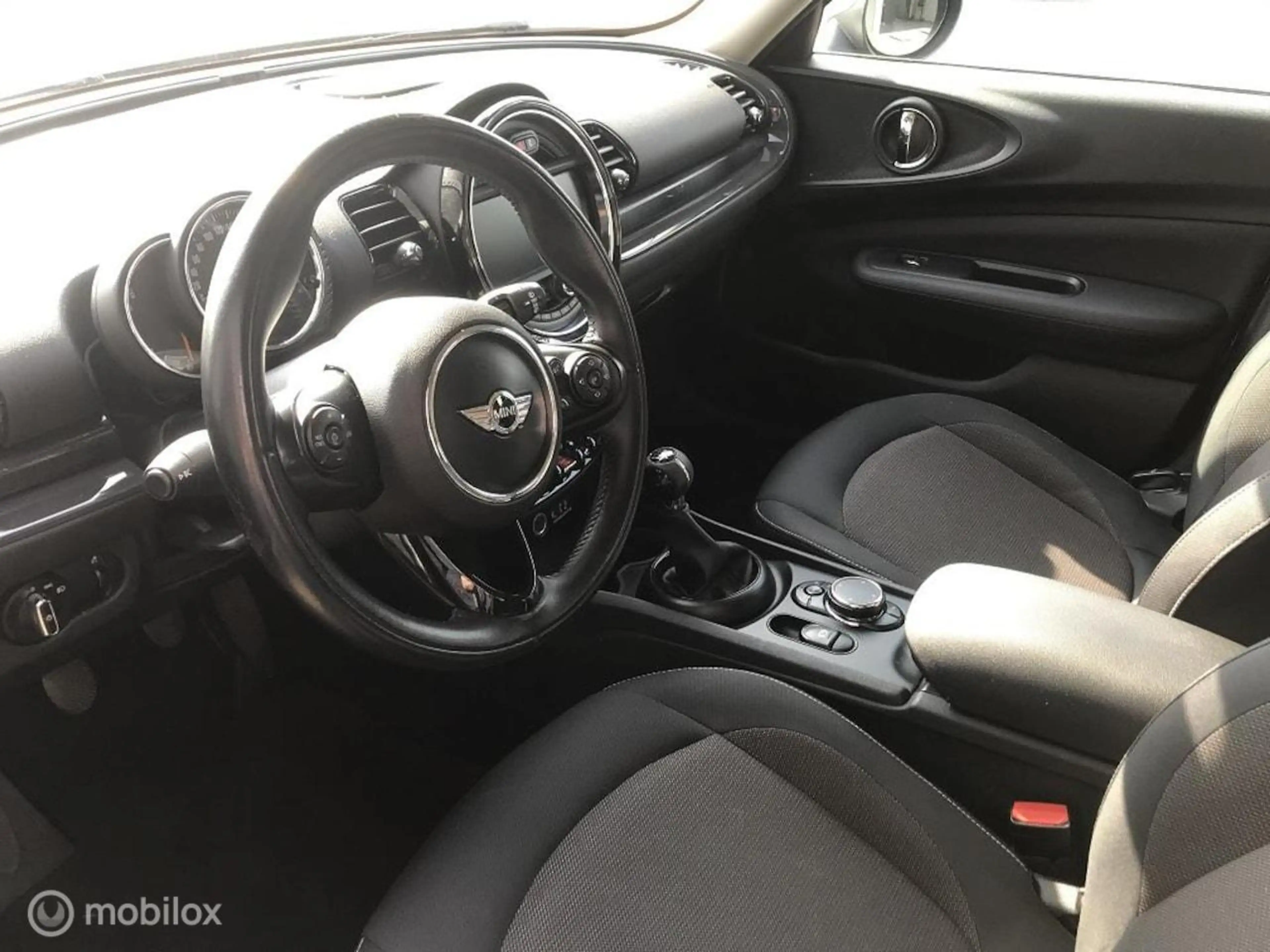 MINI Cooper Clubman 1.5 Business — photo 7