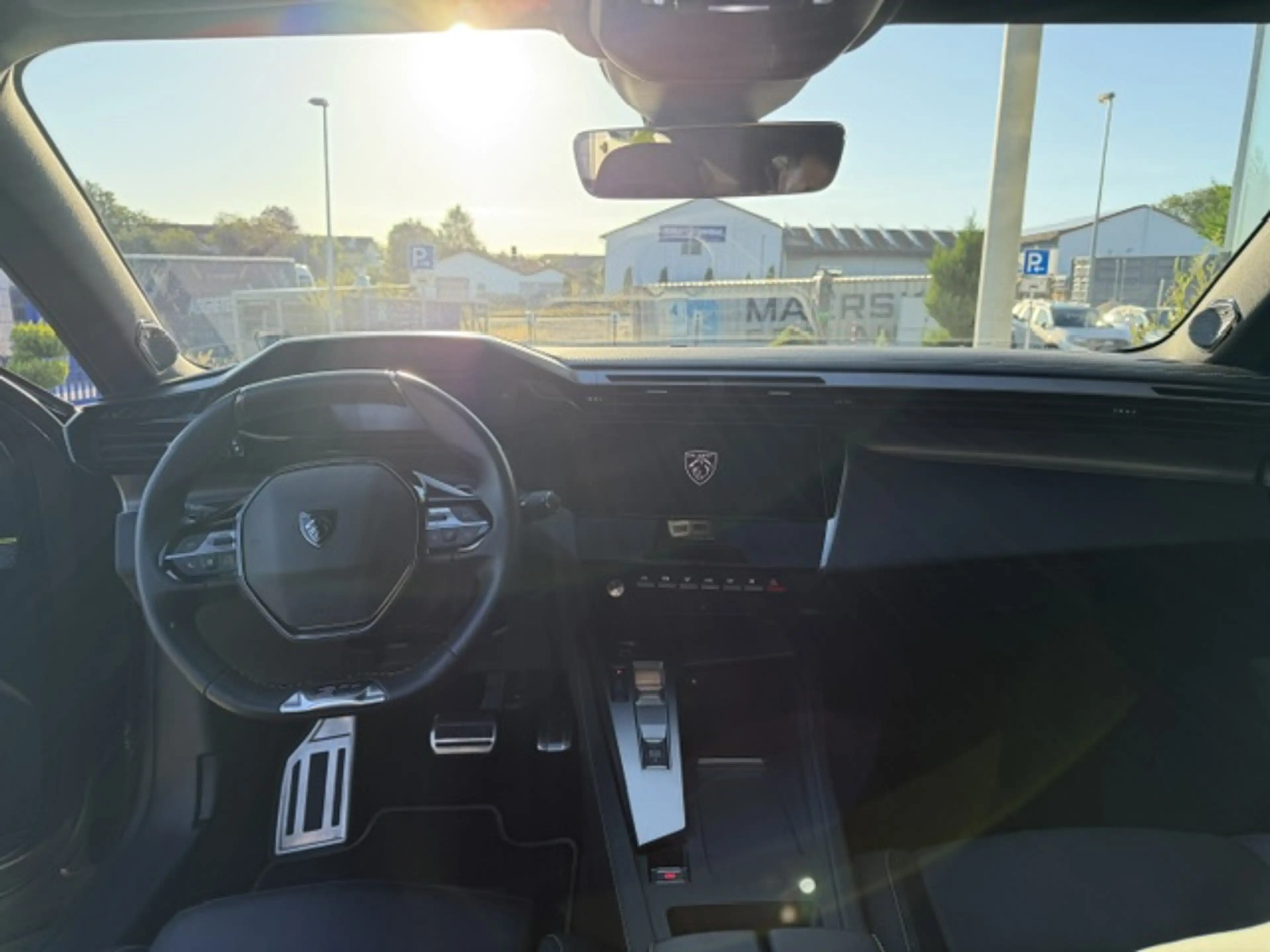 Peugeot 408 Plug in Hybrid 225 GT — photo 7