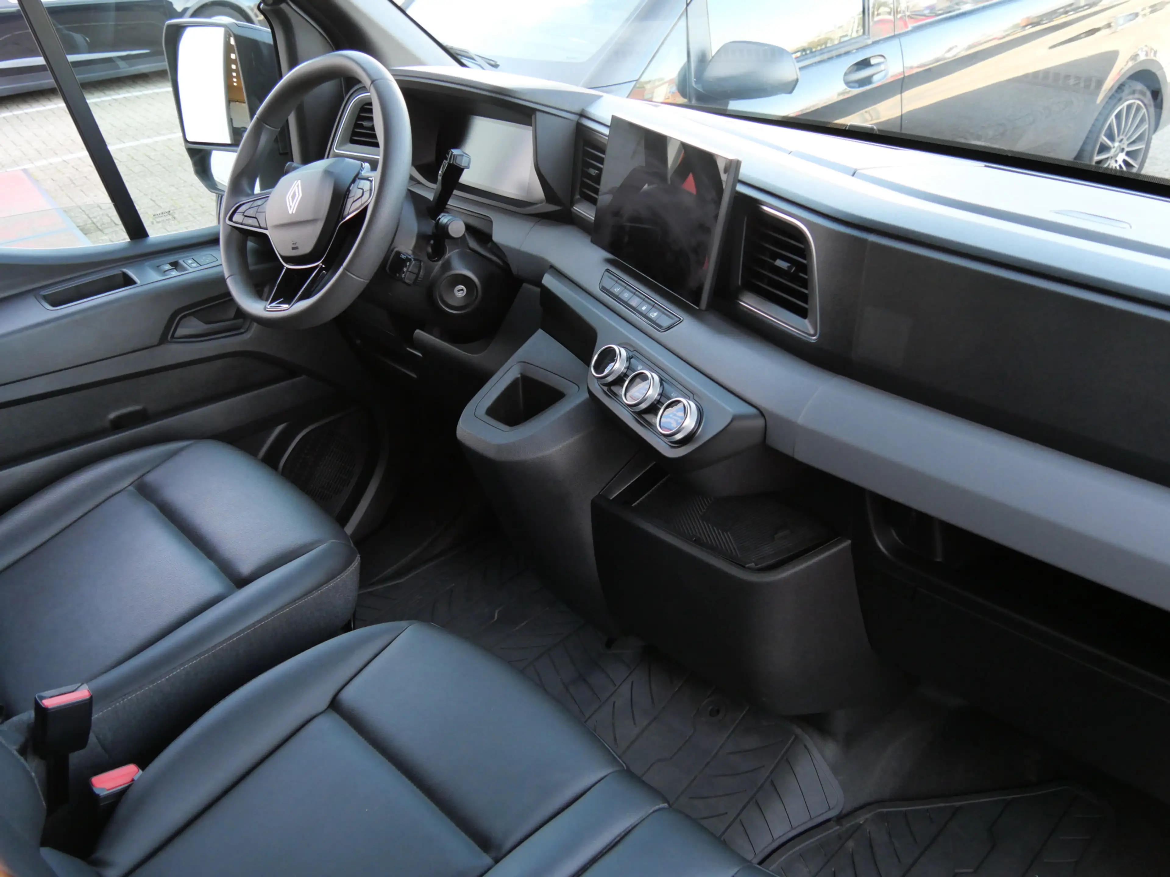Renault Master E-Tech T35 L2H2 Extra long range 87 kWh | OP VOORR — photo 3