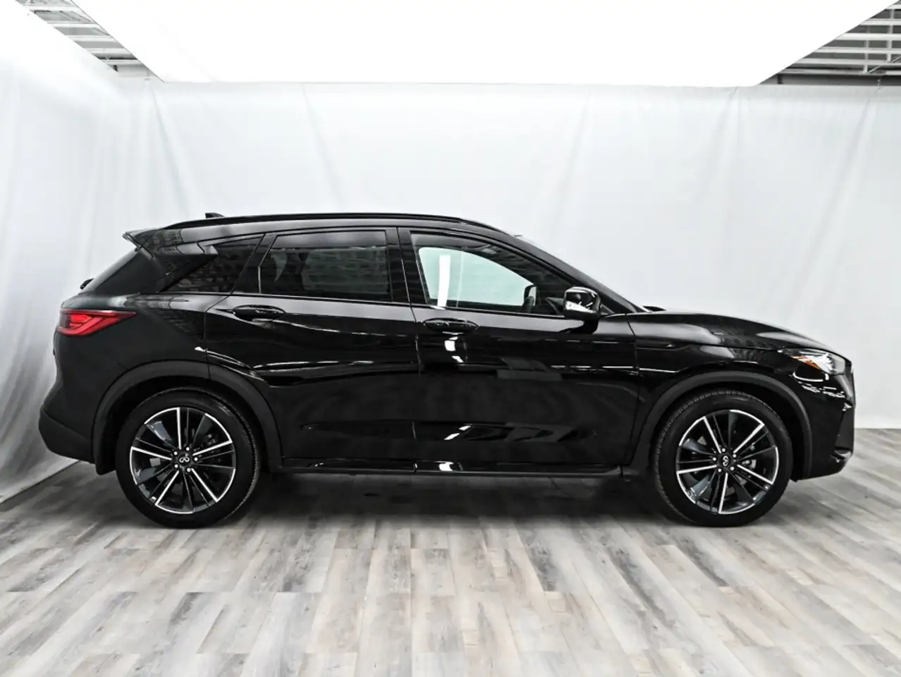 Infiniti QX50 снимка Infiniti QX50