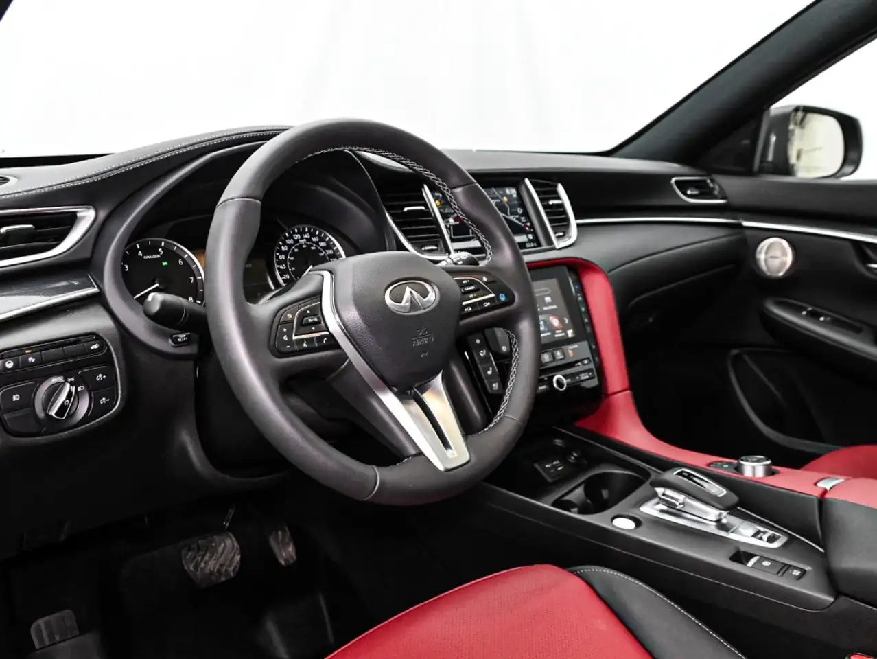 Infiniti QX50 снимка Infiniti QX50