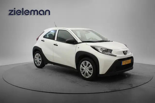 Toyota Aygo X 1.0 VVT-i MT - Carplay, adaptive Cruise, Airco