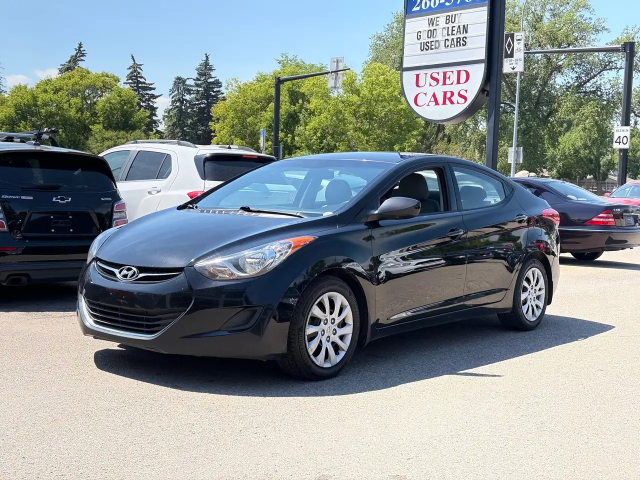 2013 Hyundai ELANTRA Base — photo 1