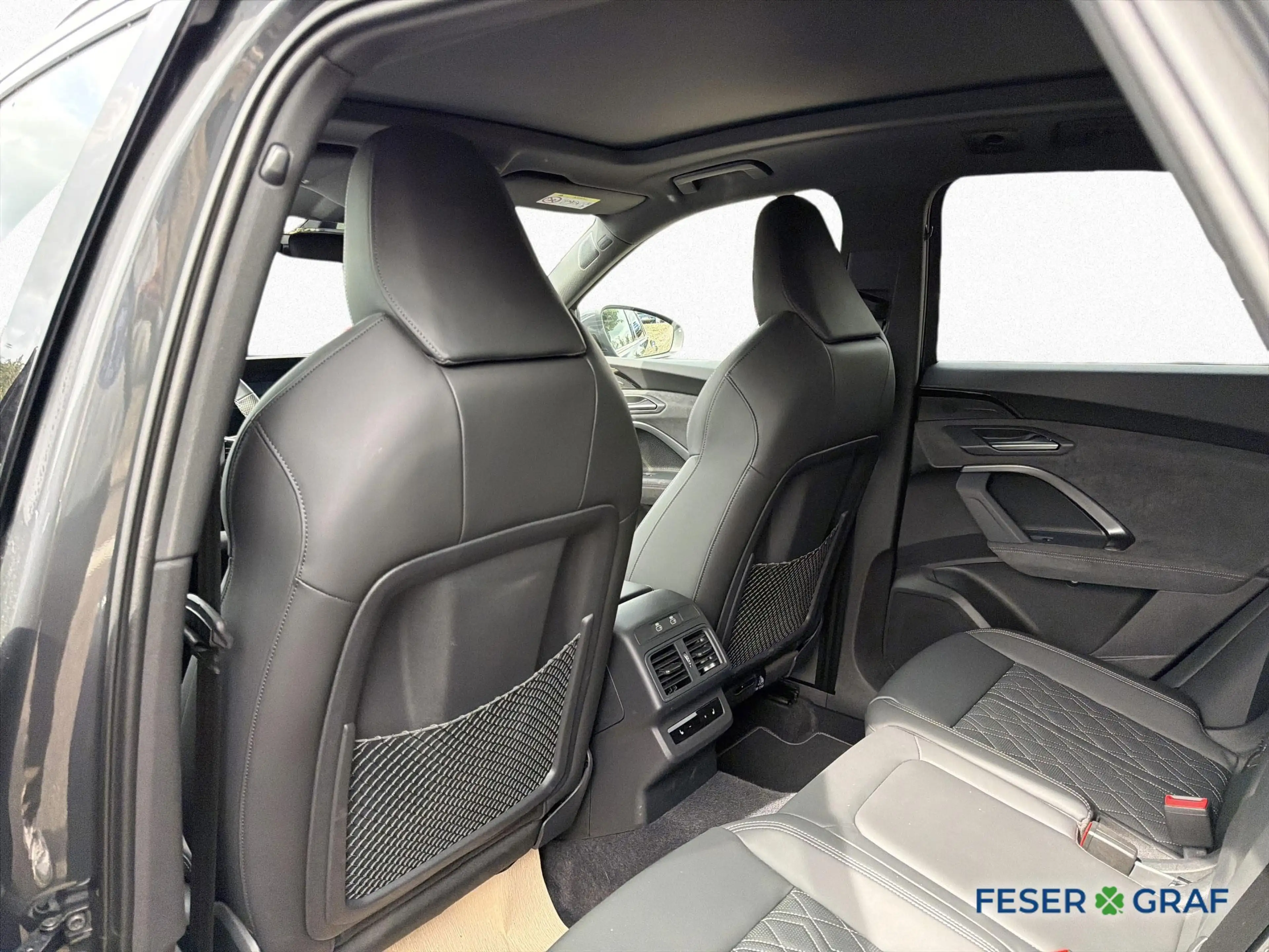 Audi SQ5 TFSI S tronic LUFT MATRIX PANO B&O HuD — photo 11