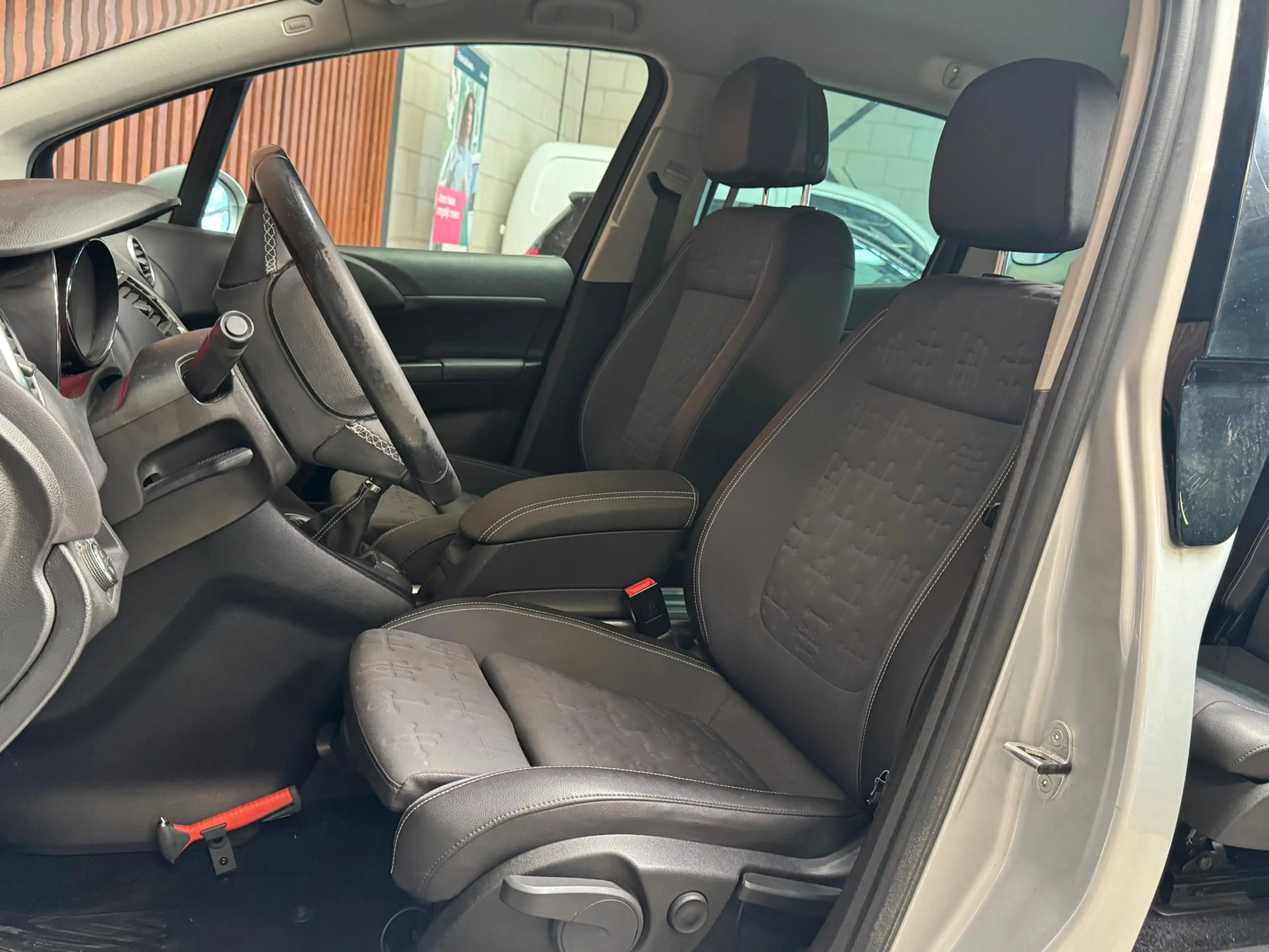 Opel Meriva 1.4 Turbo Blitz Airco-Cruise-Navi-Camera-Pdc-Winte — photo 9